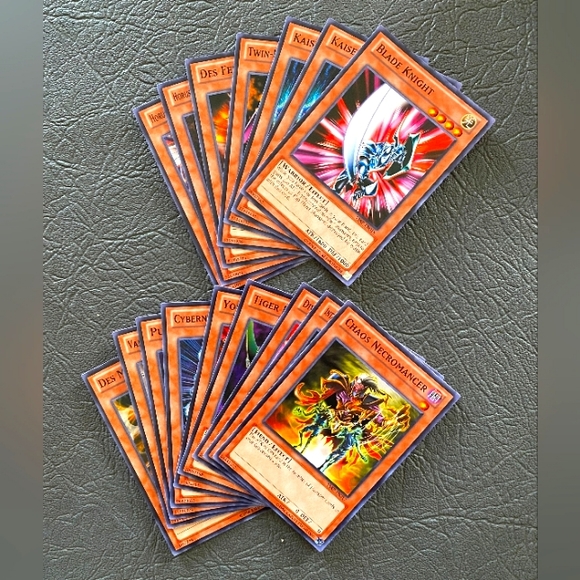YuGi-Oh! Starter Deck Kaiba Reloded is no longer for sale. - Picture 4 of 6
